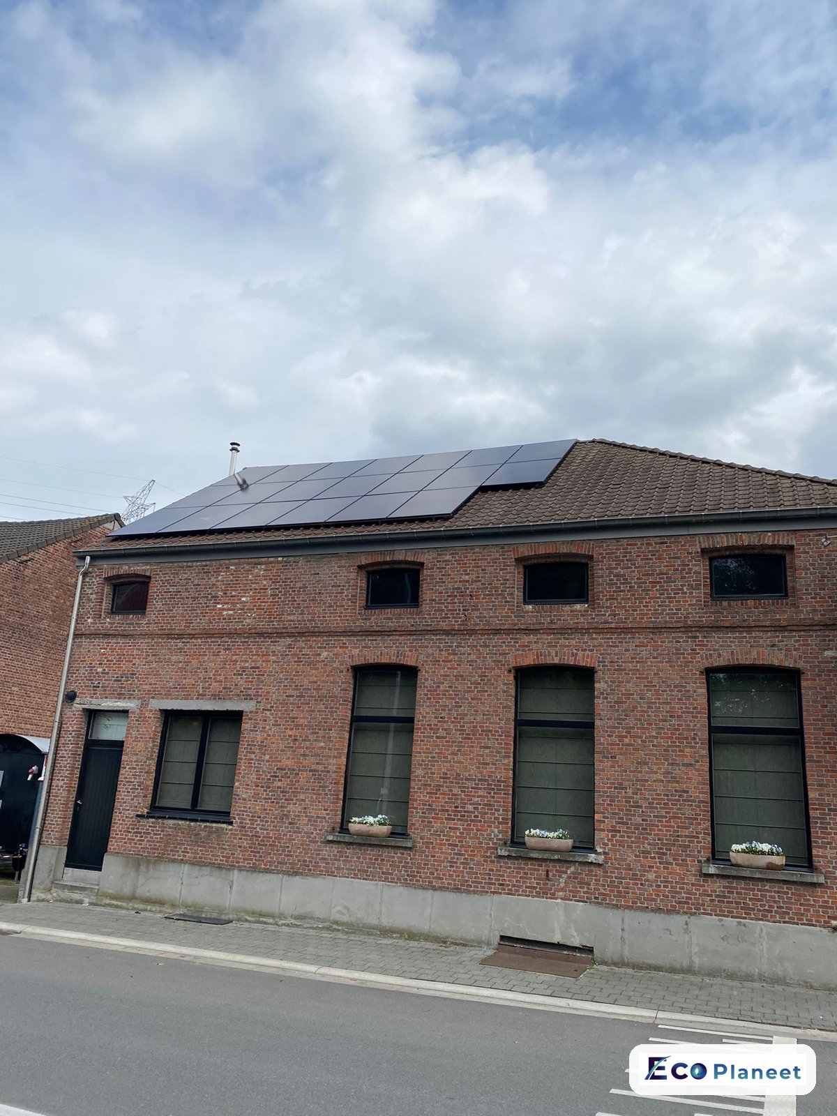 Zonnepanelen realisatie Eco Planeet