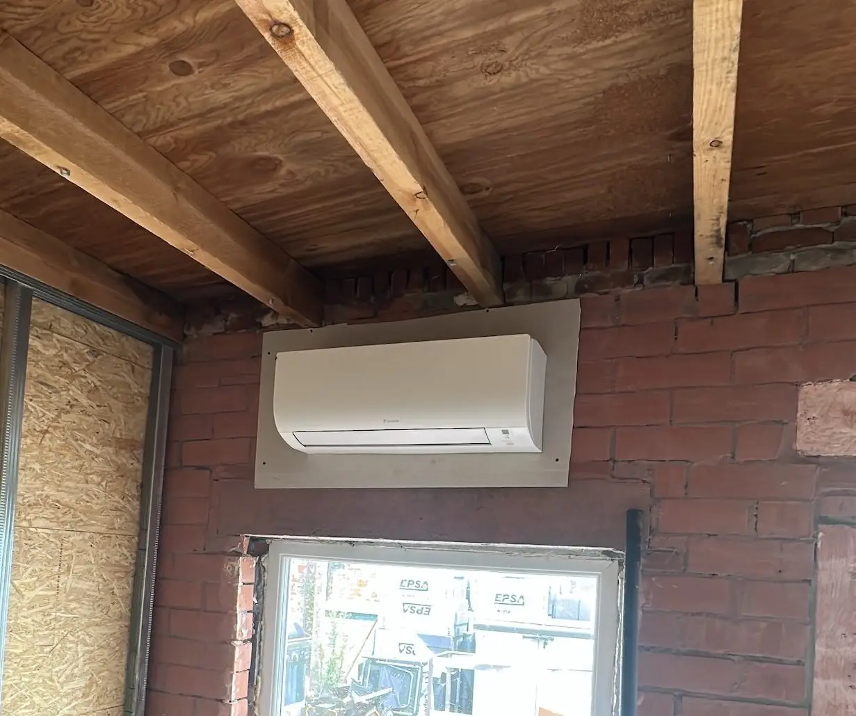 Airco binnenunit realisatie Eco Planeet