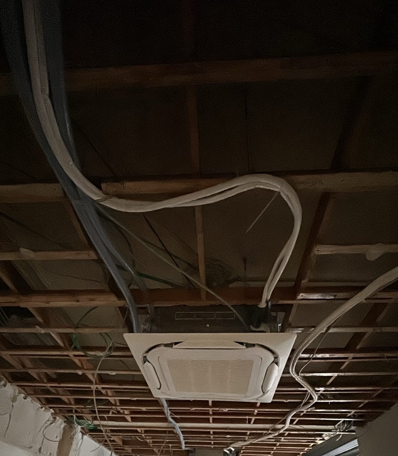 Airco binnenunit realisatie Eco Planeet