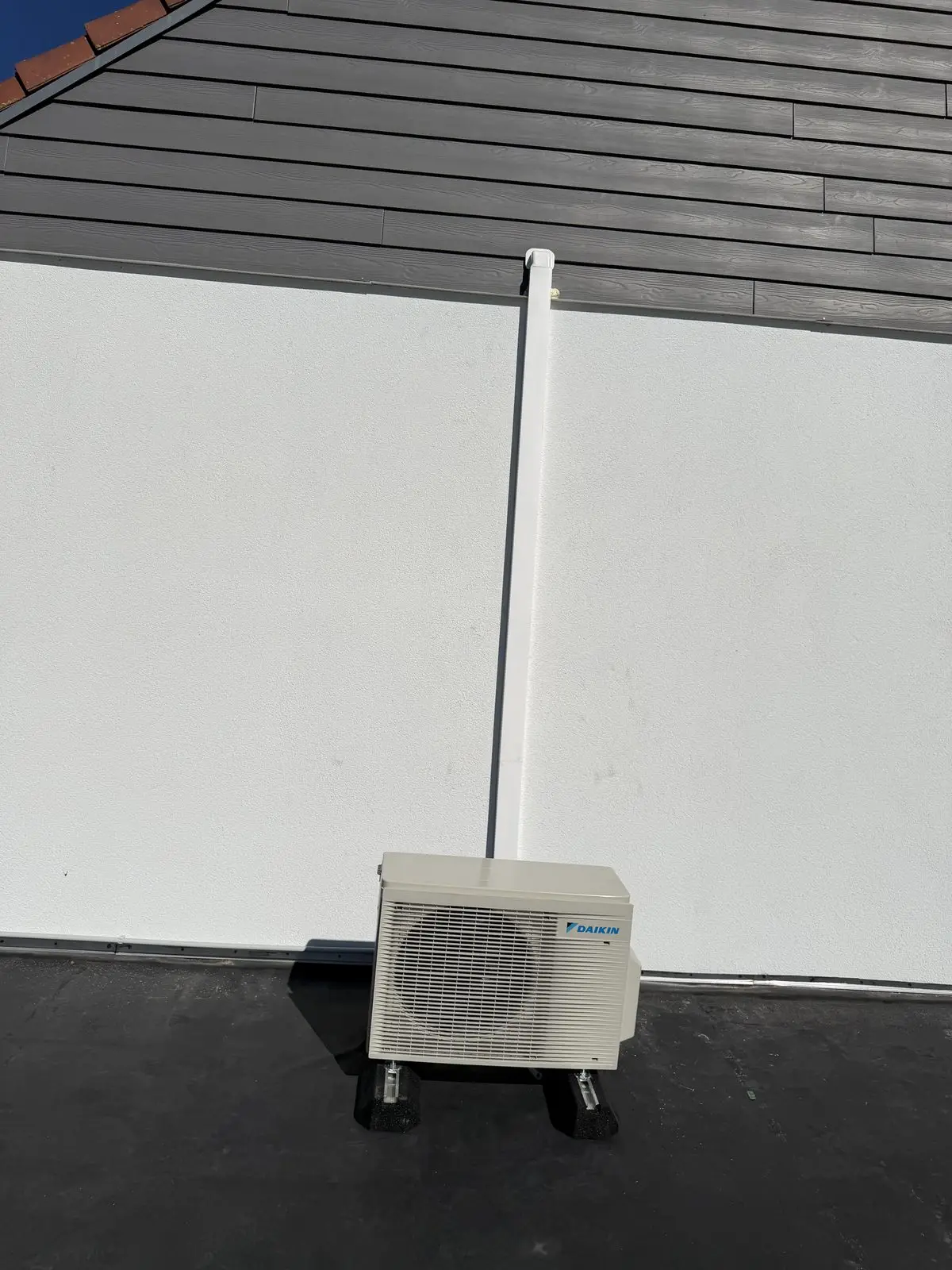 Airco buitenunit realisatie Eco Planeet