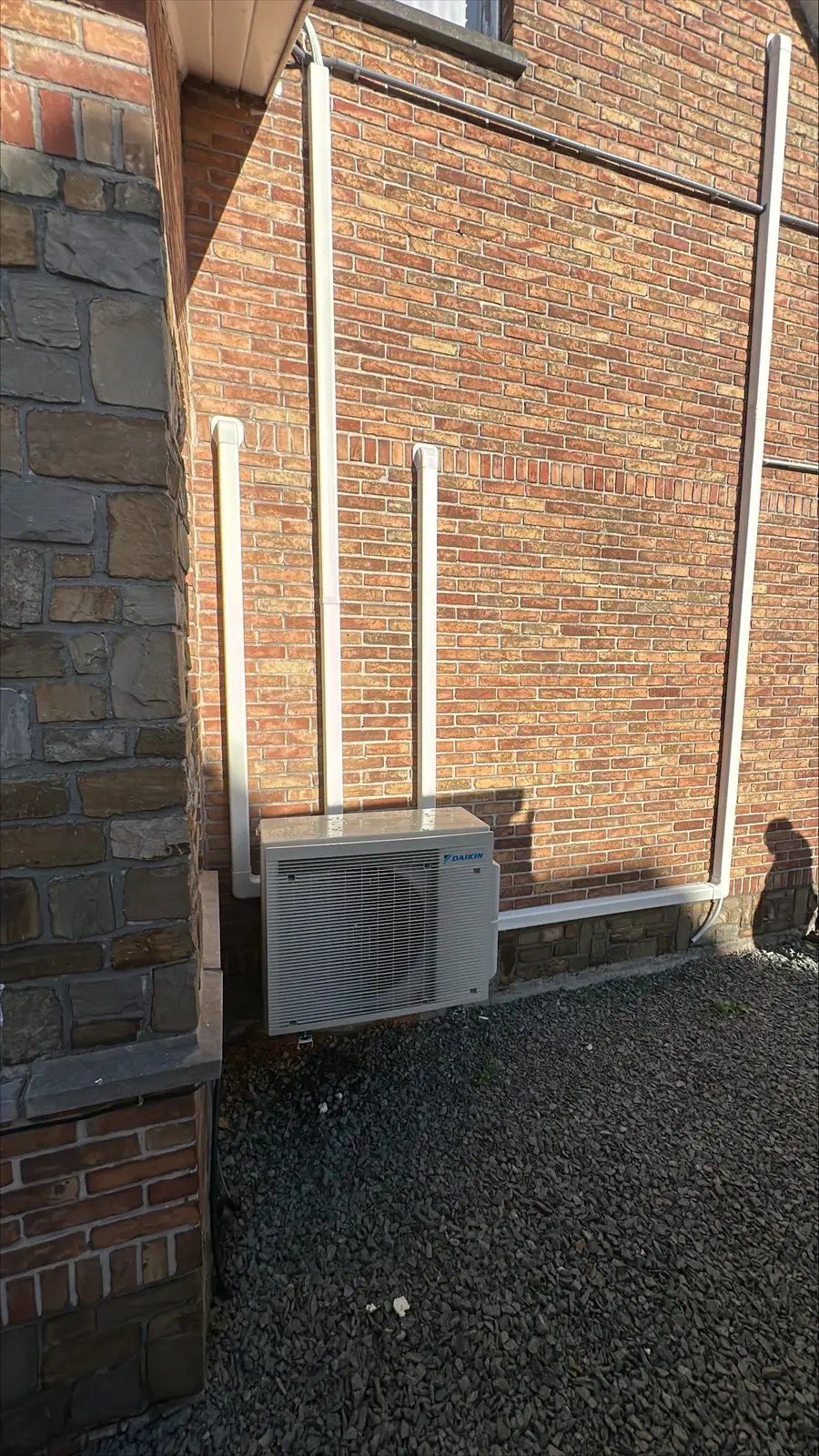 Airco buitenunit realisatie Eco Planeet