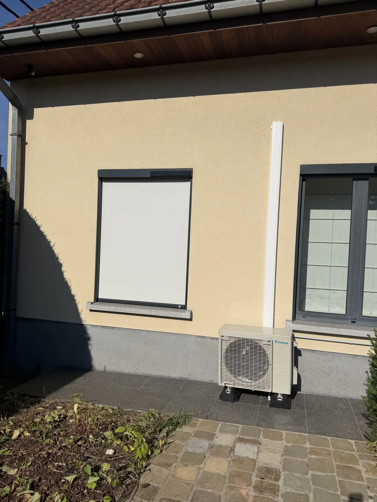 Airco buitenunit realisatie Eco Planeet