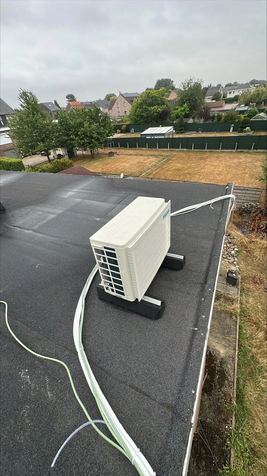 Airco buitenunit realisatie Eco Planeet