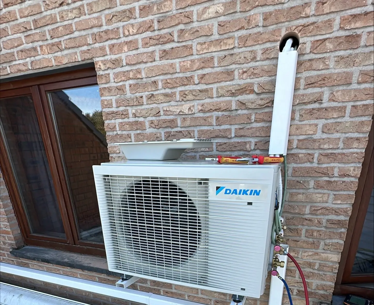 Airco buitenunit realisatie Eco Planeet
