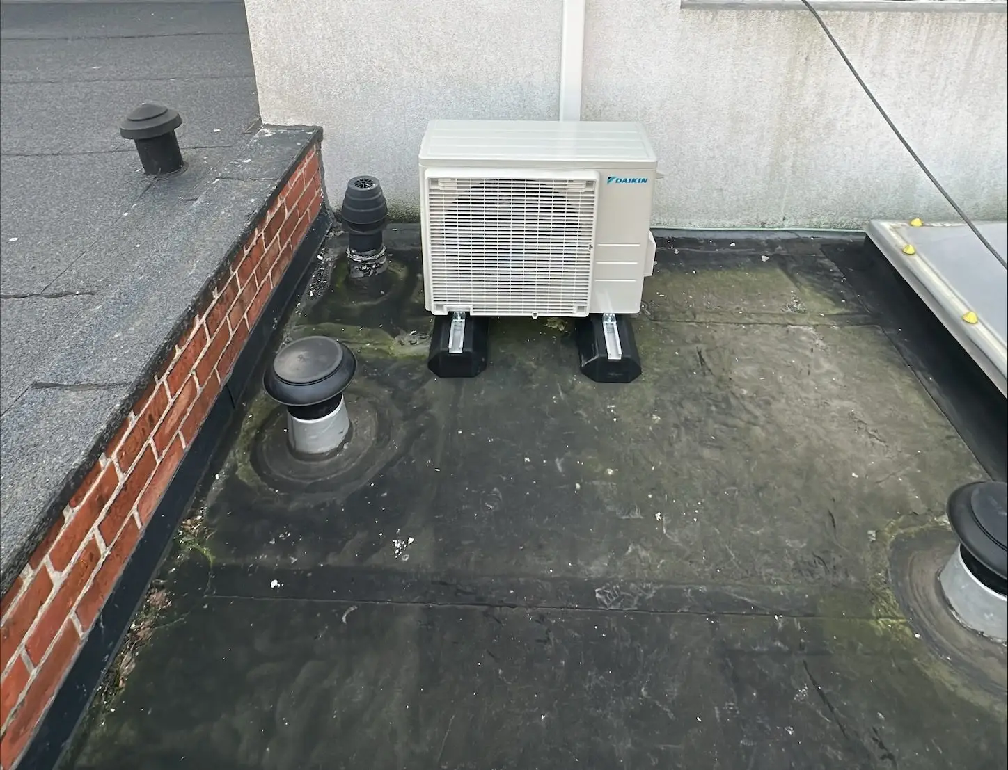 Airco buitenunit realisatie Eco Planeet