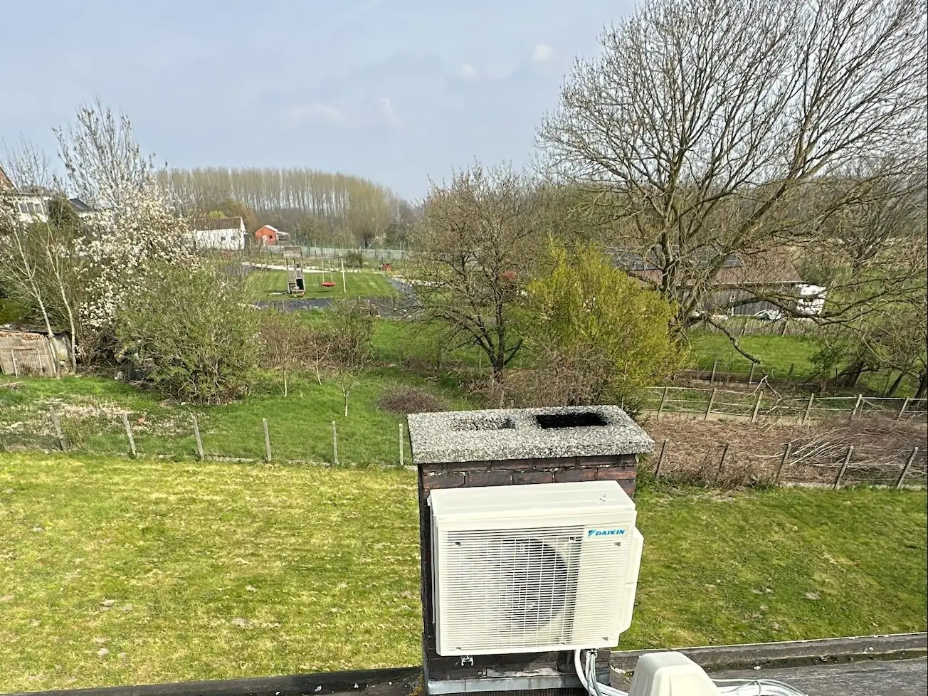 Airco buitenunit realisatie Eco Planeet