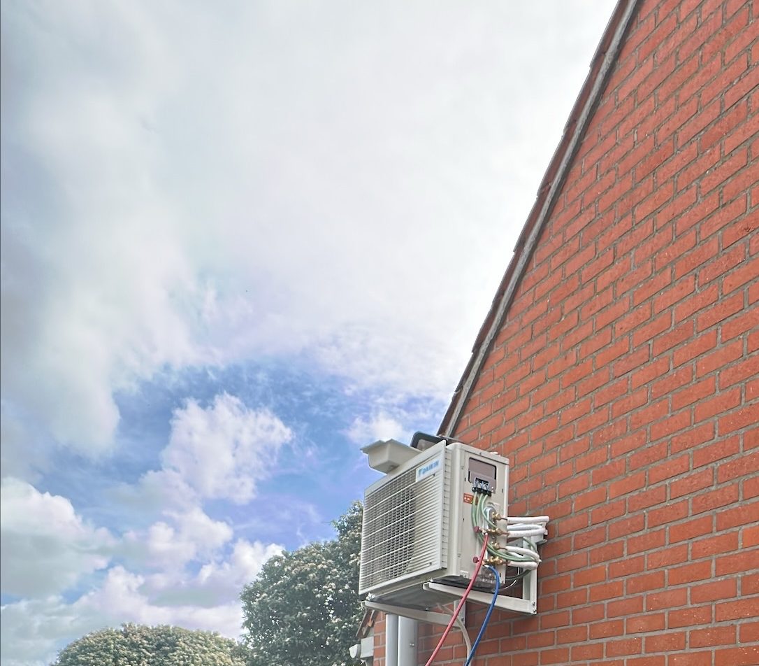 Airco buitenunit realisatie Eco Planeet