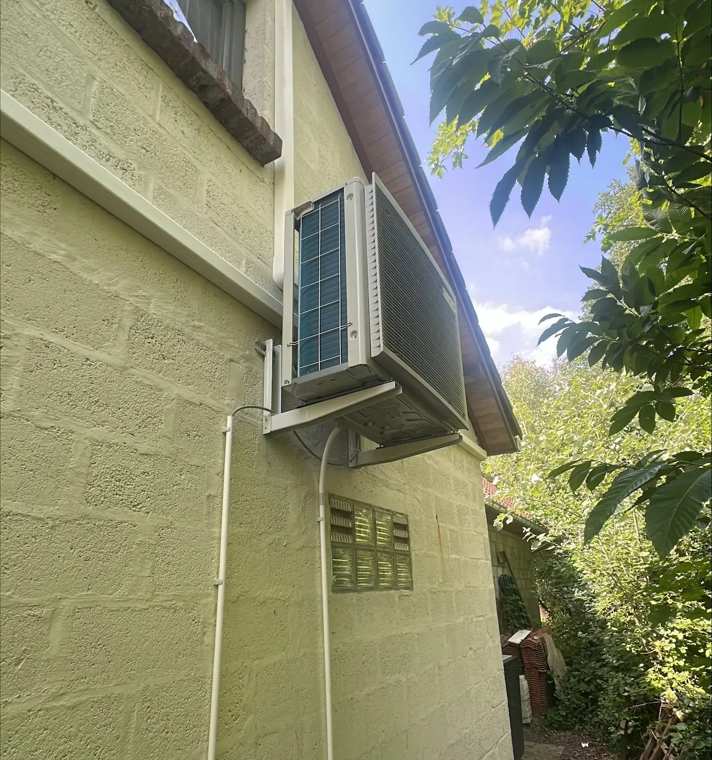 Airco buitenunit realisatie Eco Planeet