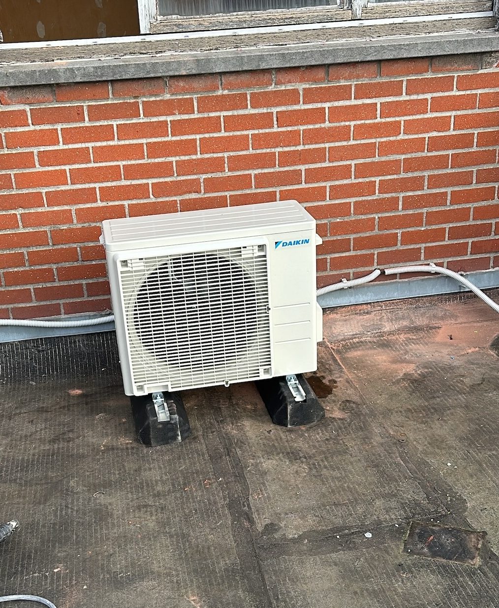Airco buitenunit realisatie Eco Planeet