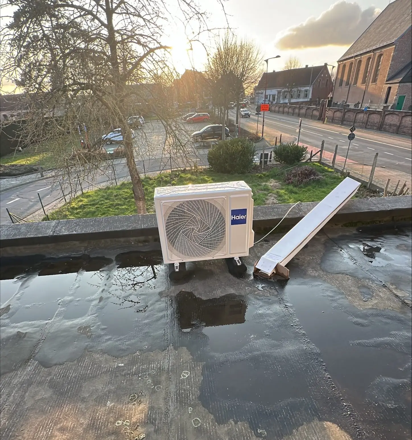 Airco buitenunit realisatie Eco Planeet