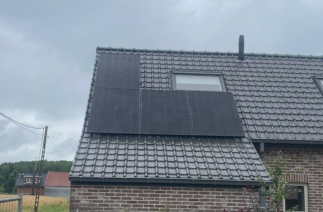 Full-black zonnepanelen – realisatie Eco Planeet