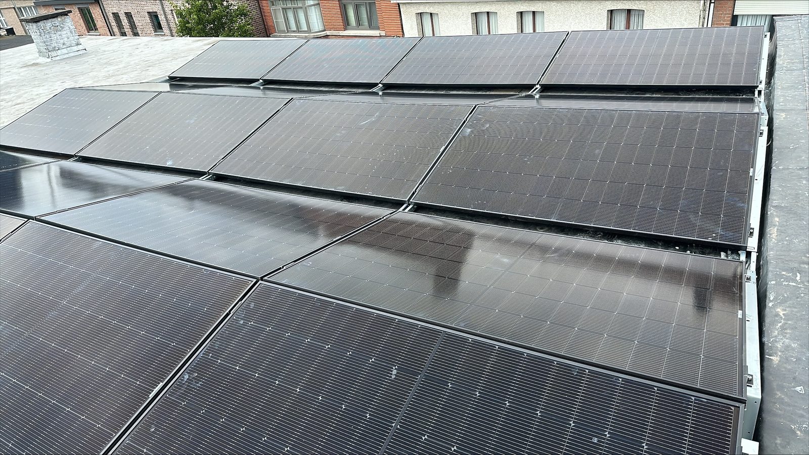 Zonnepanelen realisatie Eco Planeet