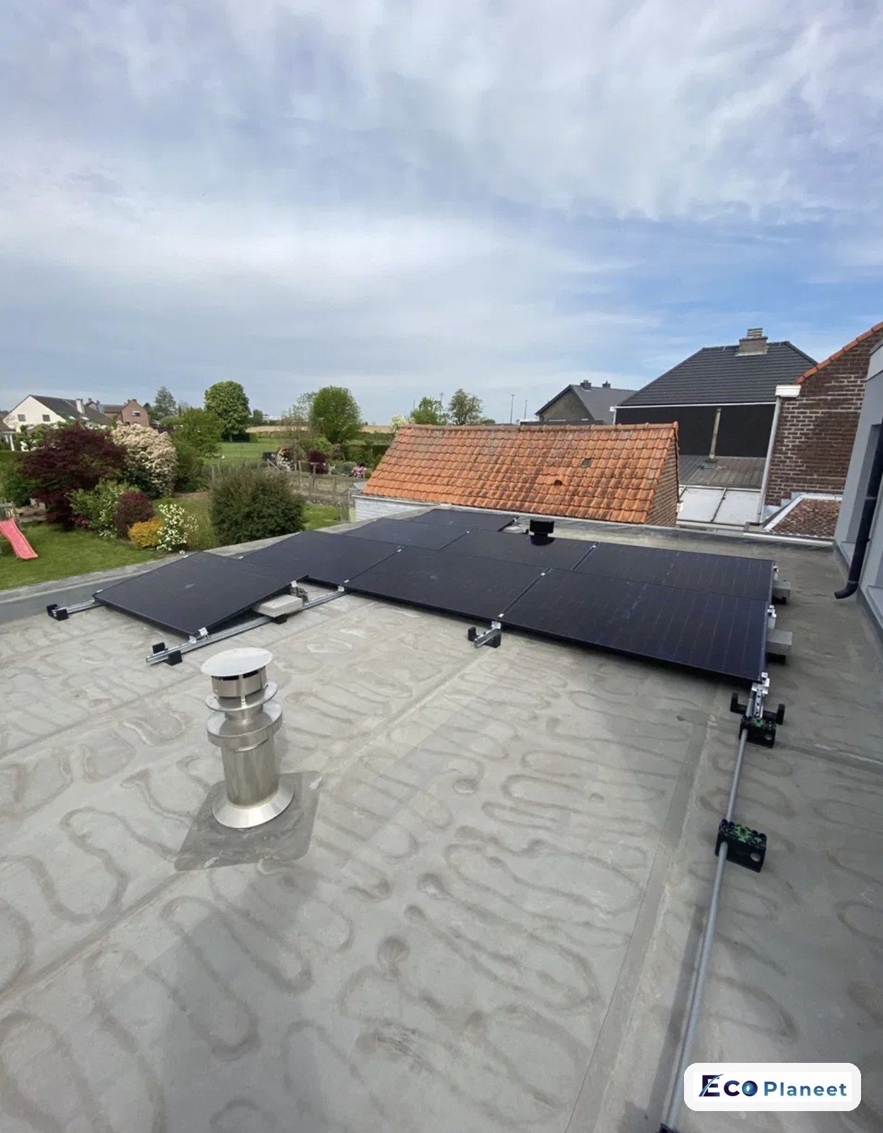 Zonnepanelen realisatie Eco Planeet