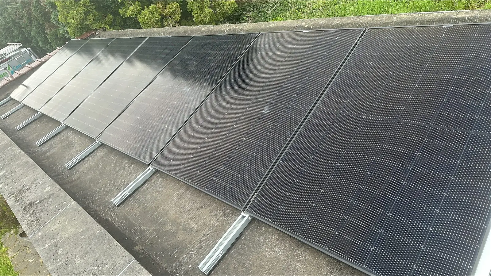 Zonnepanelen realisatie Eco Planeet