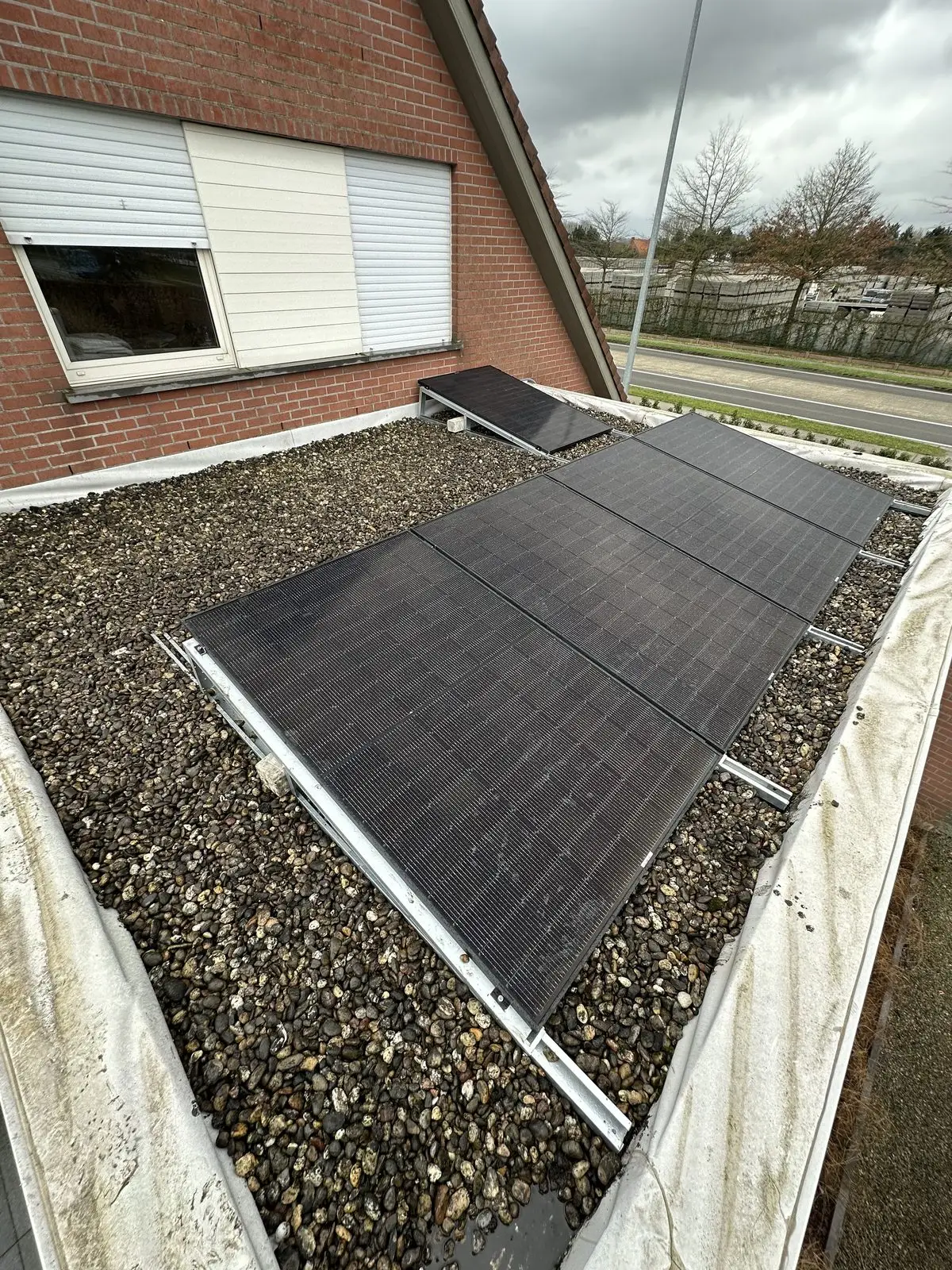 Zonnepanelen realisatie Eco Planeet