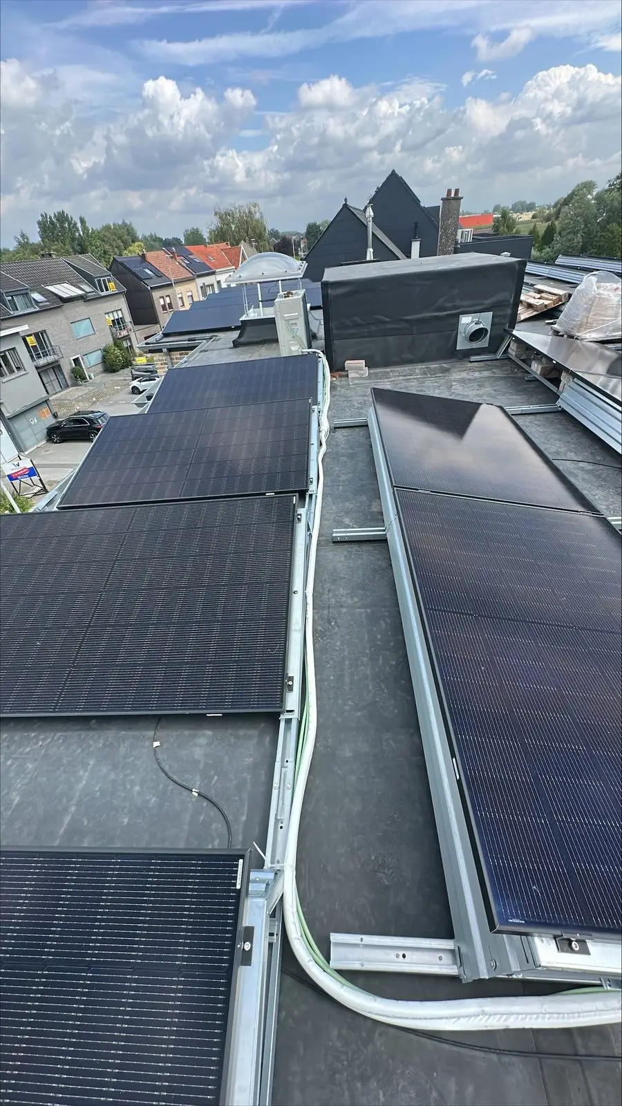 Zonnepanelen realisatie Eco Planeet