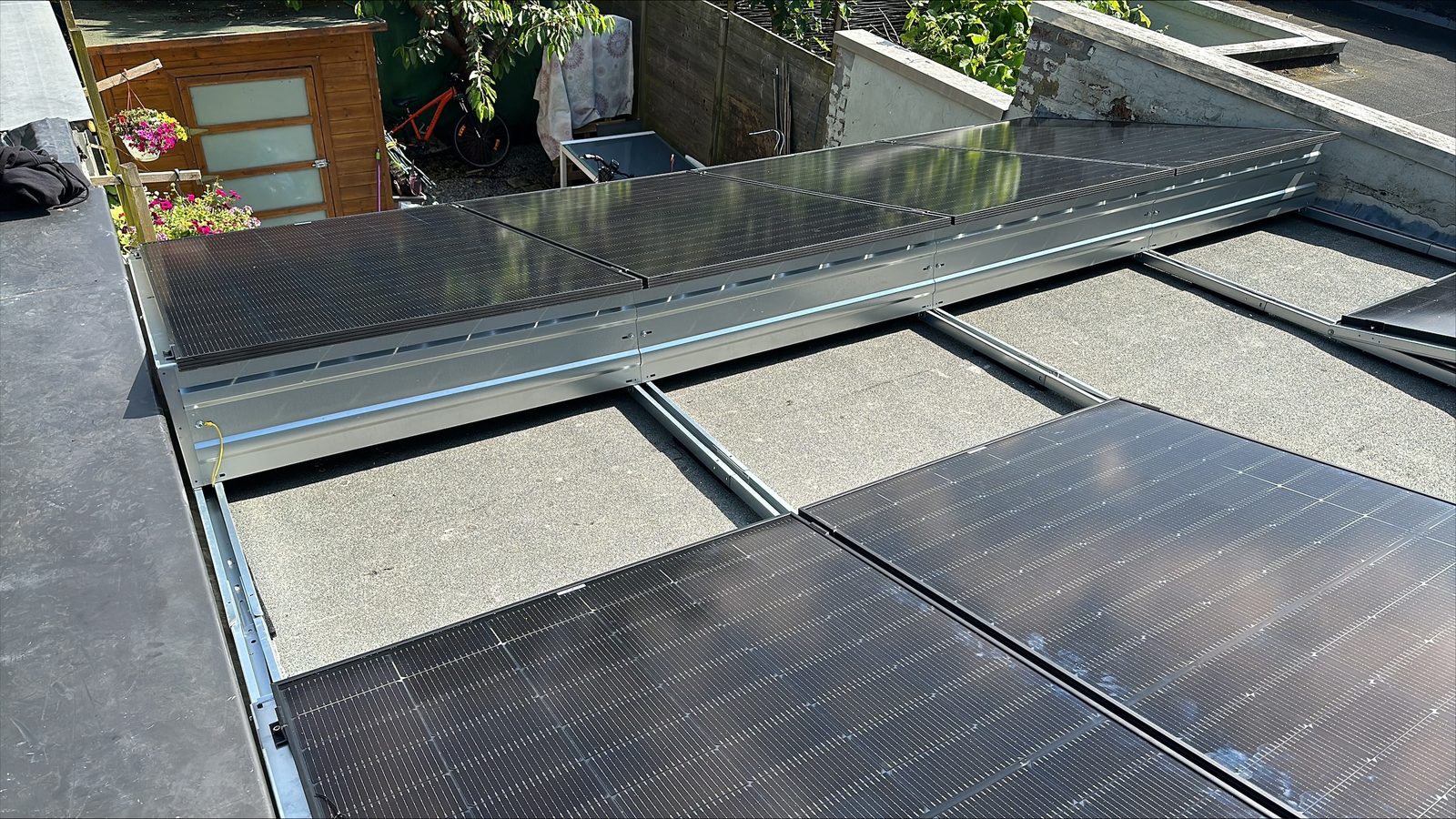 Zonnepanelen realisatie Eco Planeet