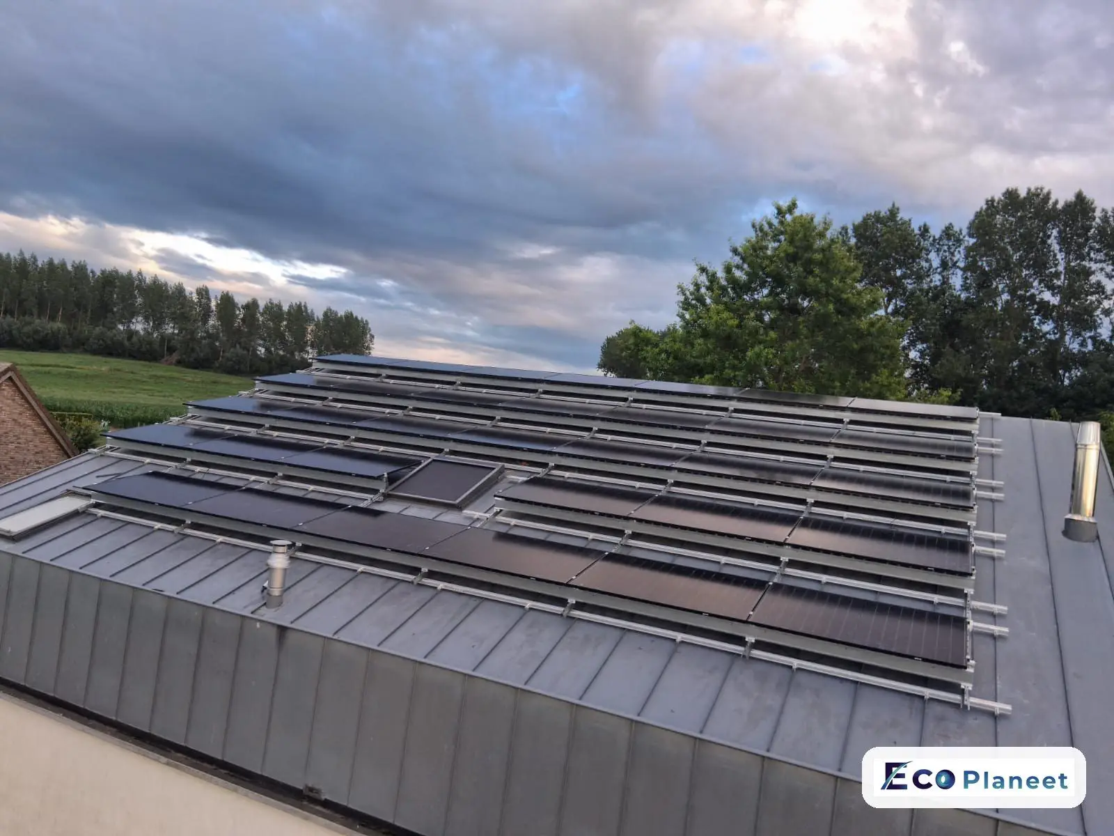 Zonnepanelen realisatie Eco Planeet