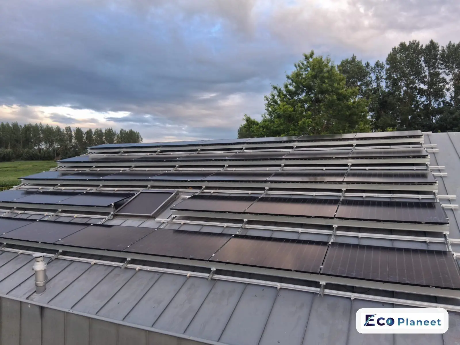 Zonnepanelen realisatie Eco Planeet