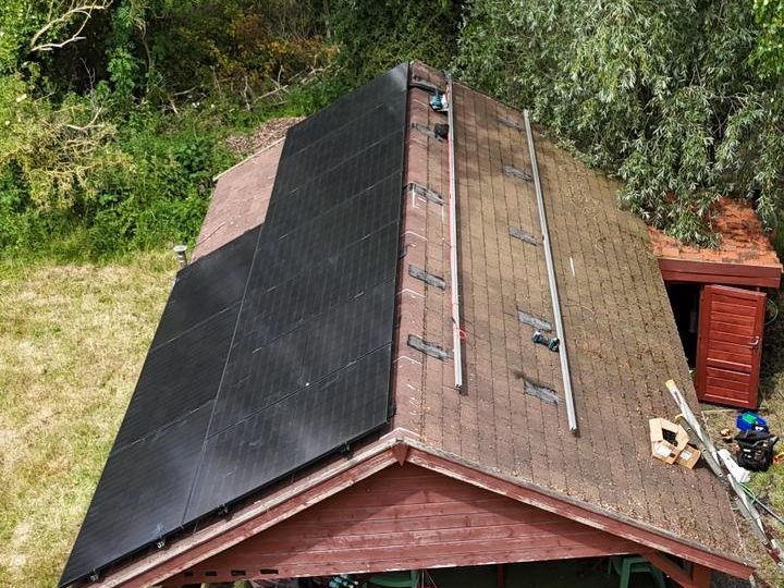 Zonnepanelen realisatie Eco Planeet